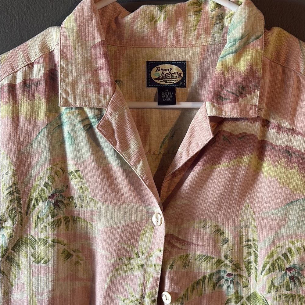 Tommy Bahama Pink and Green Casual Button Down Silk Shirt with Floral Patterns